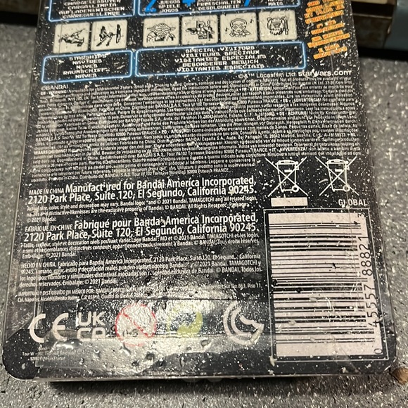 New in packaging Star Wars, R2, D2 Tamagotchi - Picture 7 of 8